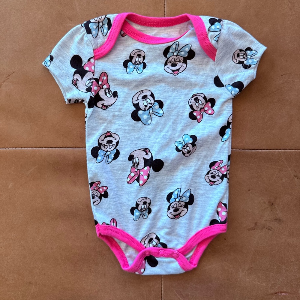 💙$5 FLASH SALE💙 Disney Minnie Mouse Onesie 0-3M